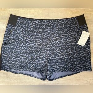 ATHLETA Women’s Plus Size 24 Brooklyn Printed Shorts New NWT